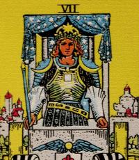The meaning of the tarot chariot in the layouts for love and relationships